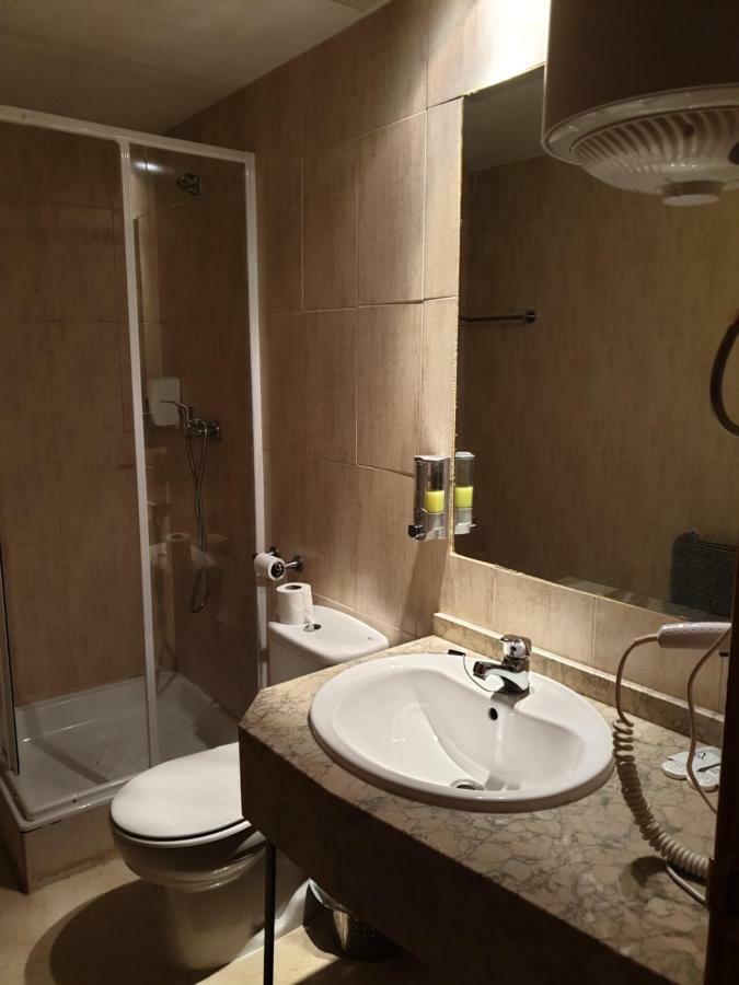 Hotel Restaurante El Álamo Dış mekan fotoğraf